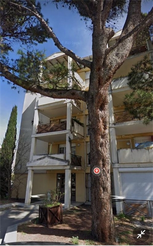 t5 à la location -   84000  AVIGNON, surface 105 m2 location t5 - UBI477916001